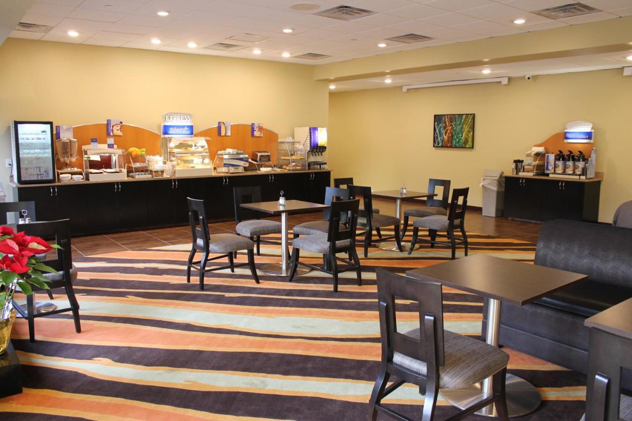 Holiday Inn Express Princeton Southeast By Ihg Plainsboro Екстер'єр фото
