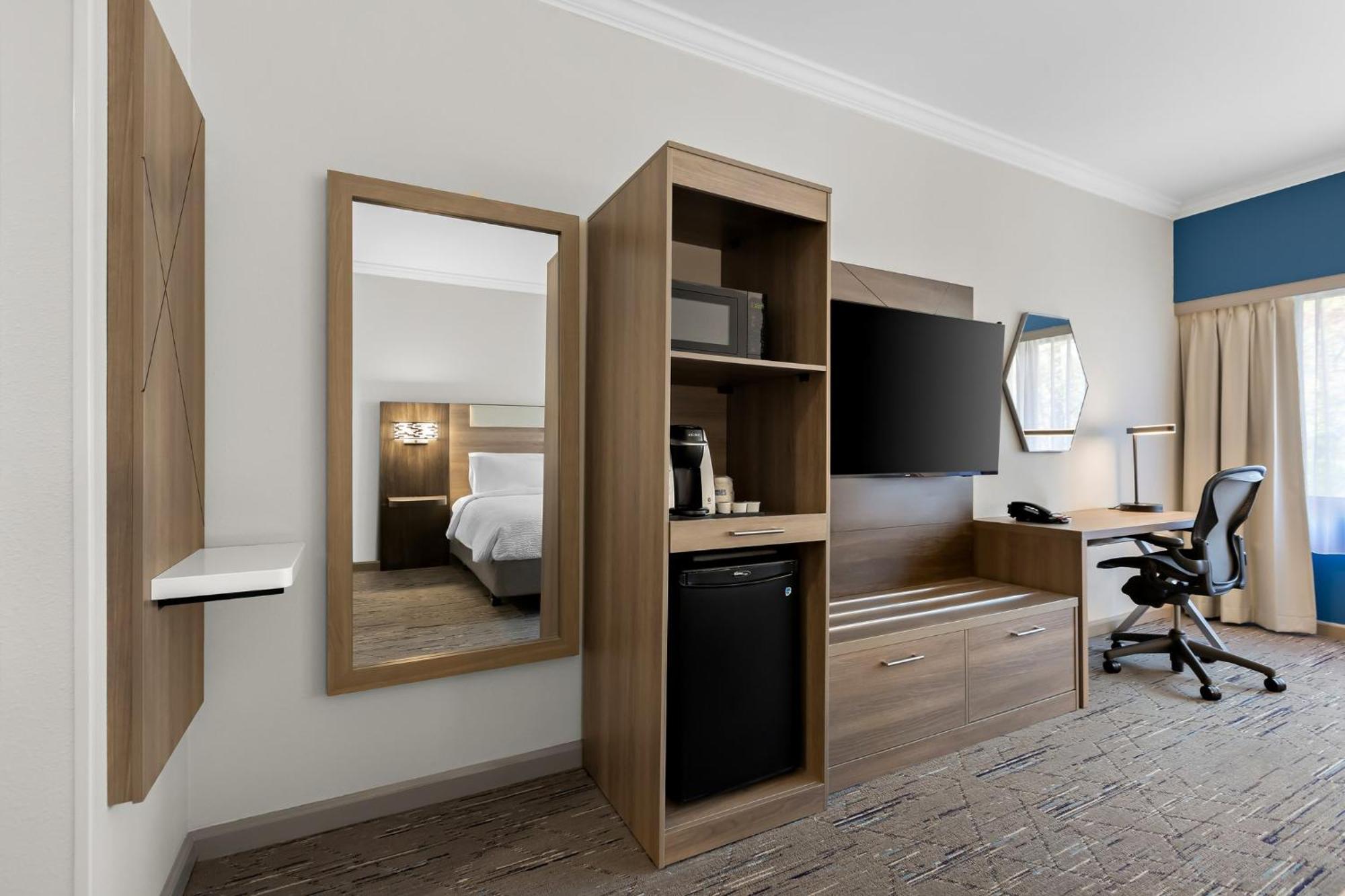 Holiday Inn Express Princeton Southeast By Ihg Plainsboro Екстер'єр фото