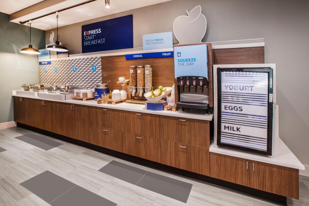 Holiday Inn Express Princeton Southeast By Ihg Plainsboro Екстер'єр фото